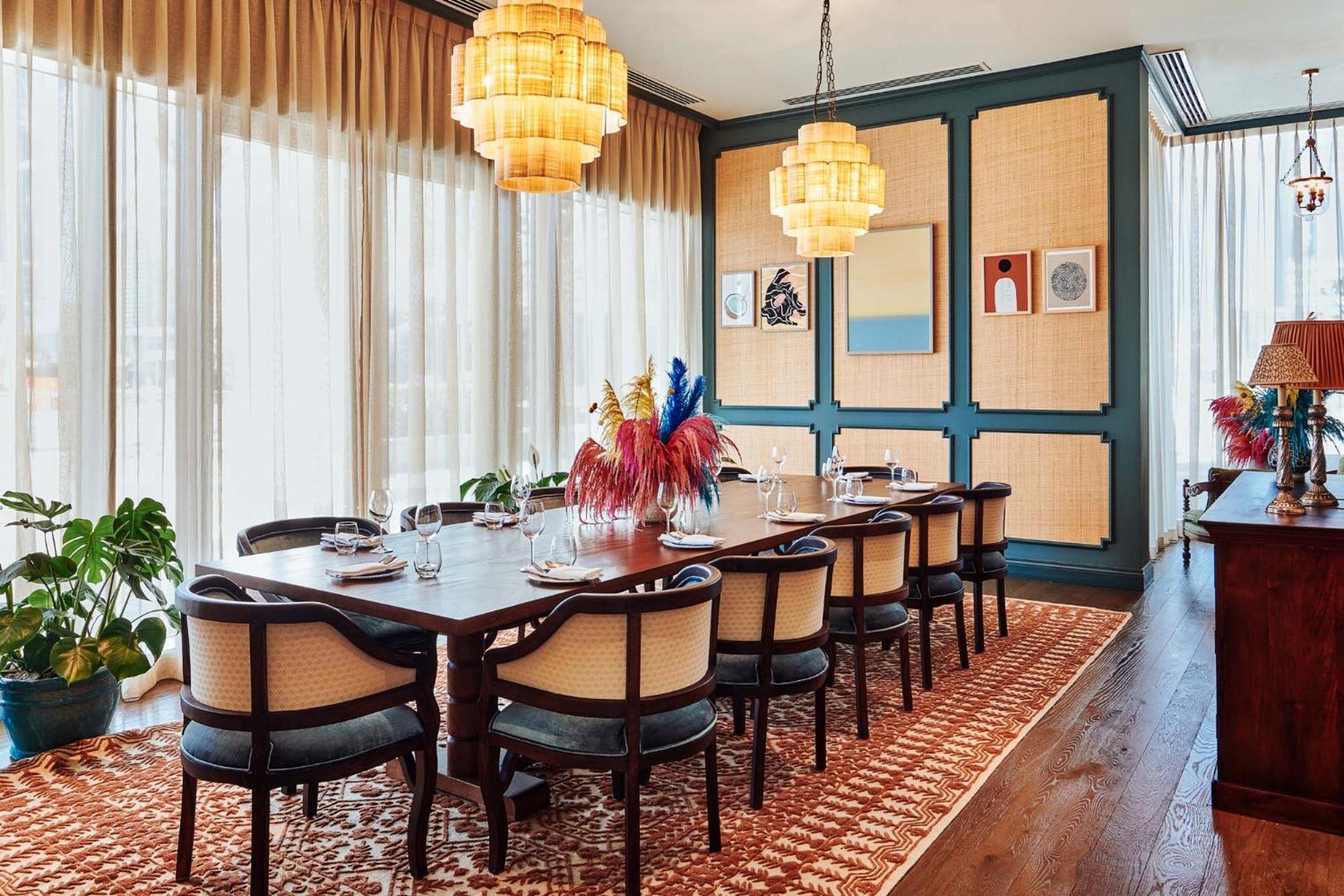 25Hours Hotel Dubai One Central ภายนอก รูปภาพ The dining room at the 1930s house