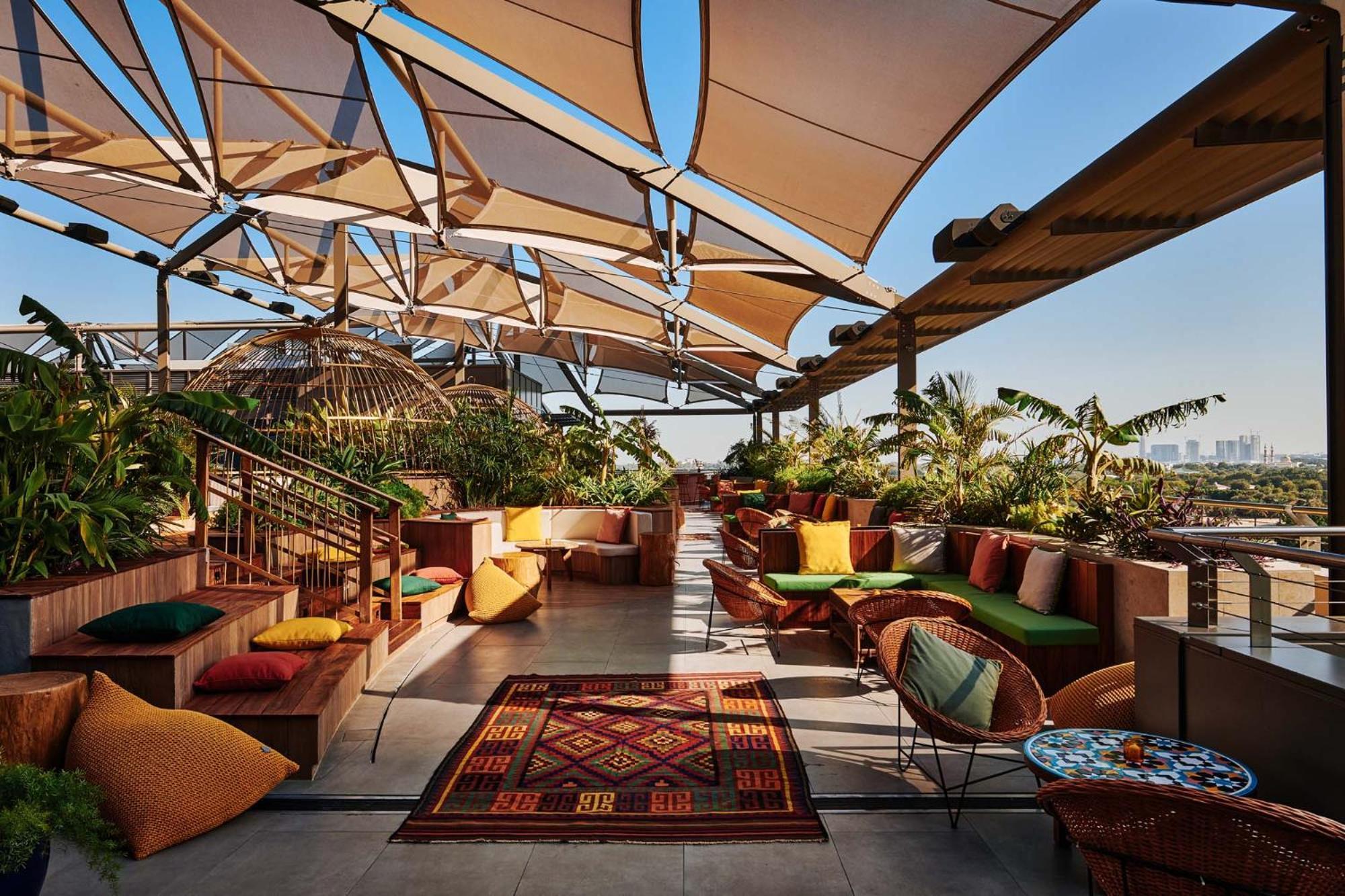 25Hours Hotel Dubai One Central ภายนอก รูปภาพ The Deck