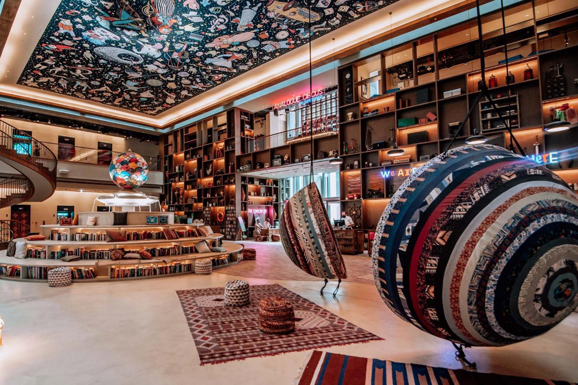 25Hours Hotel Dubai One Central ภายนอก รูปภาพ The Library